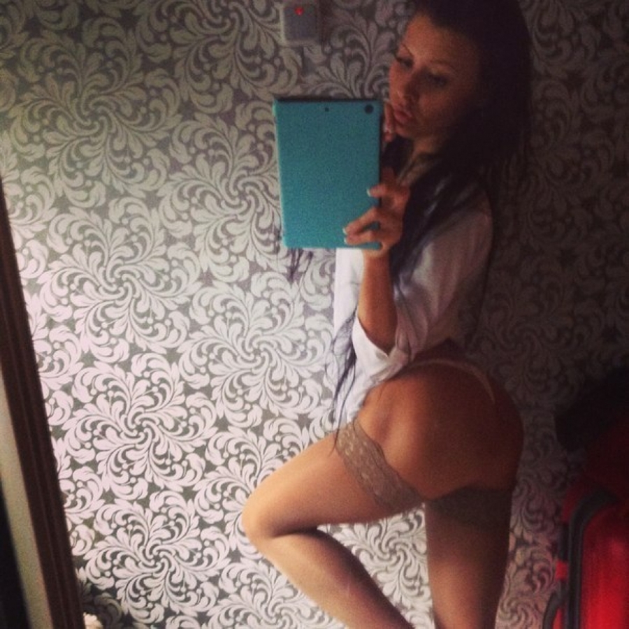 sexy milf with big ass