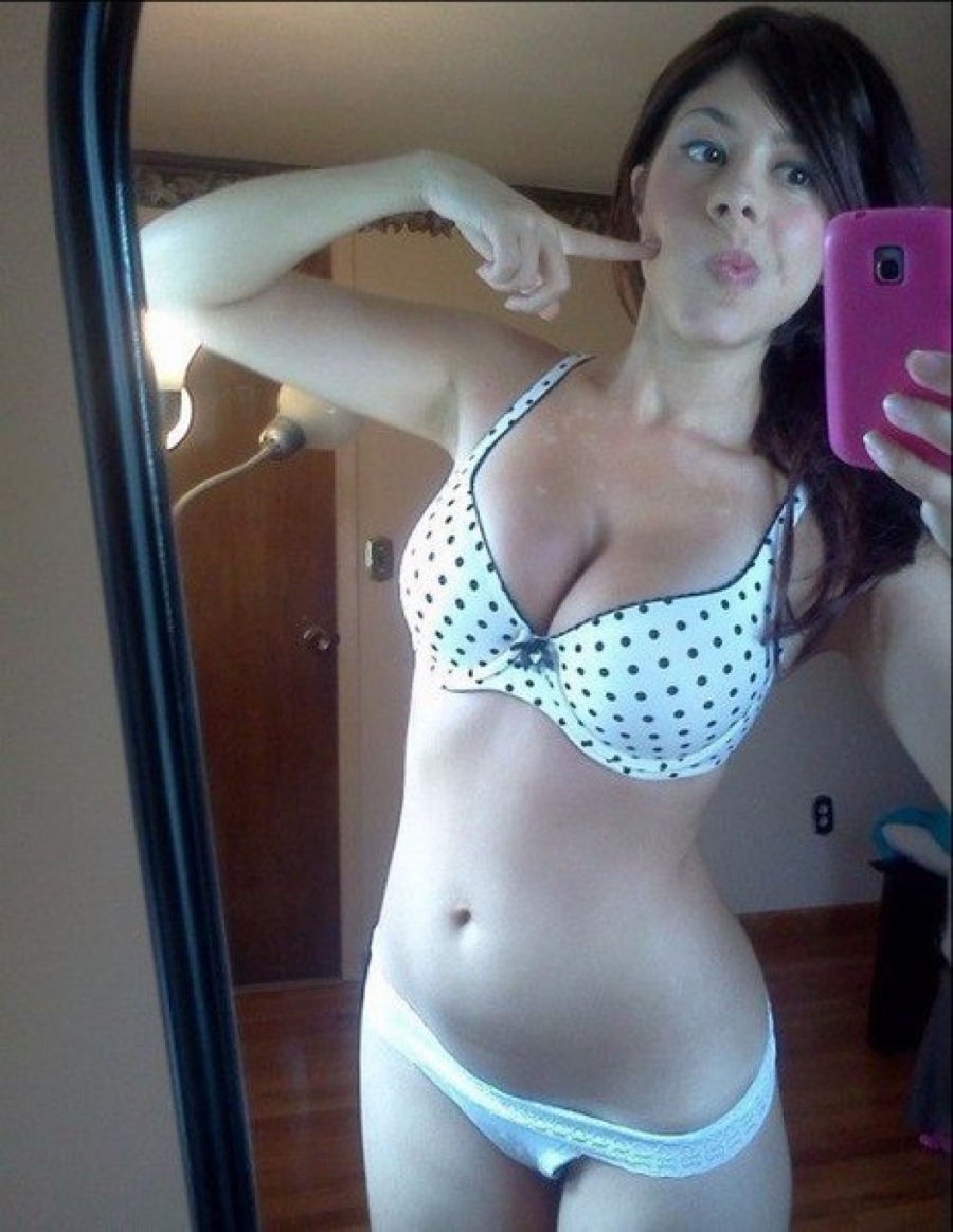 sexy teen with perfect tits in bikini