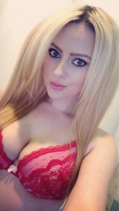 sexy russian milf with perfect tits
